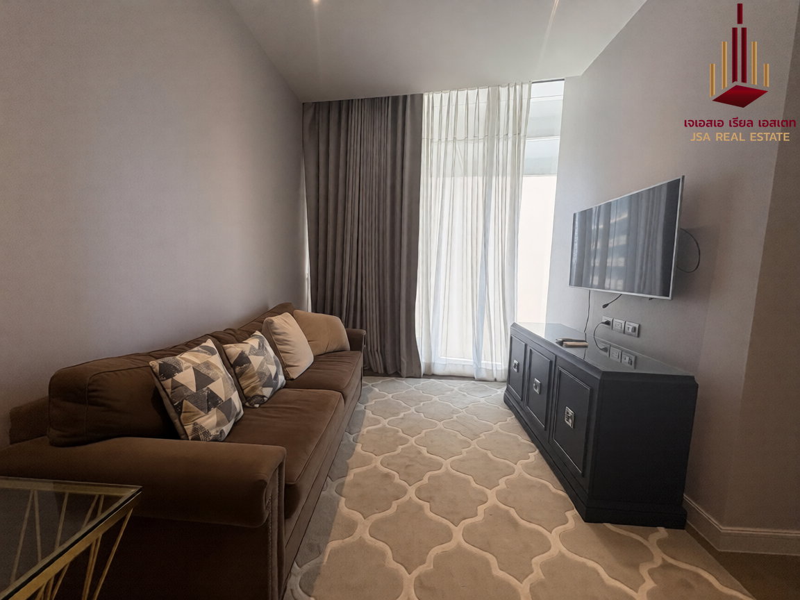 ✨ For Rent : Magnolias Ratchadamri Boulevard Condo ✨ 💰 Only 49,000 THB/month