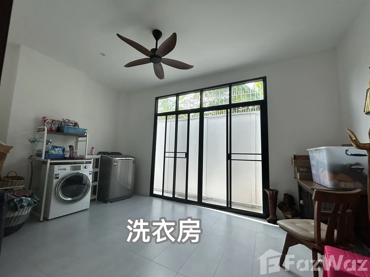 picture 5 Bedroom House for rent in Sam Sen Nok, Bangkok  6690809 - 3/30