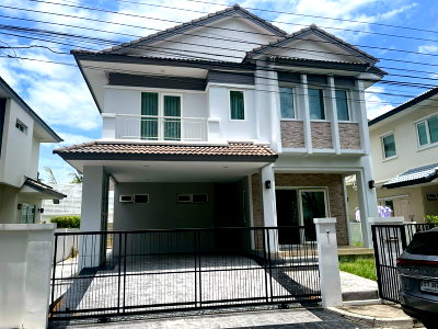 เช่าบ้านเดี่ยว บ.บรอนสัน แอนด์ จาคอบส์ อินเตอร์เนชั่นแนล : ให้เช่าบ้านเดี่ยว มัณฑนา บางนา กม.13 เลี้ยงสัตว์ได้ 