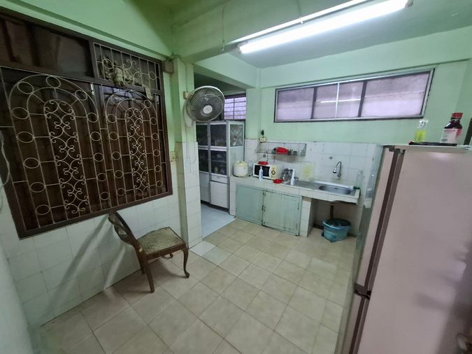 4-bed house for sale, 34 sq wah, Bangkok Noi