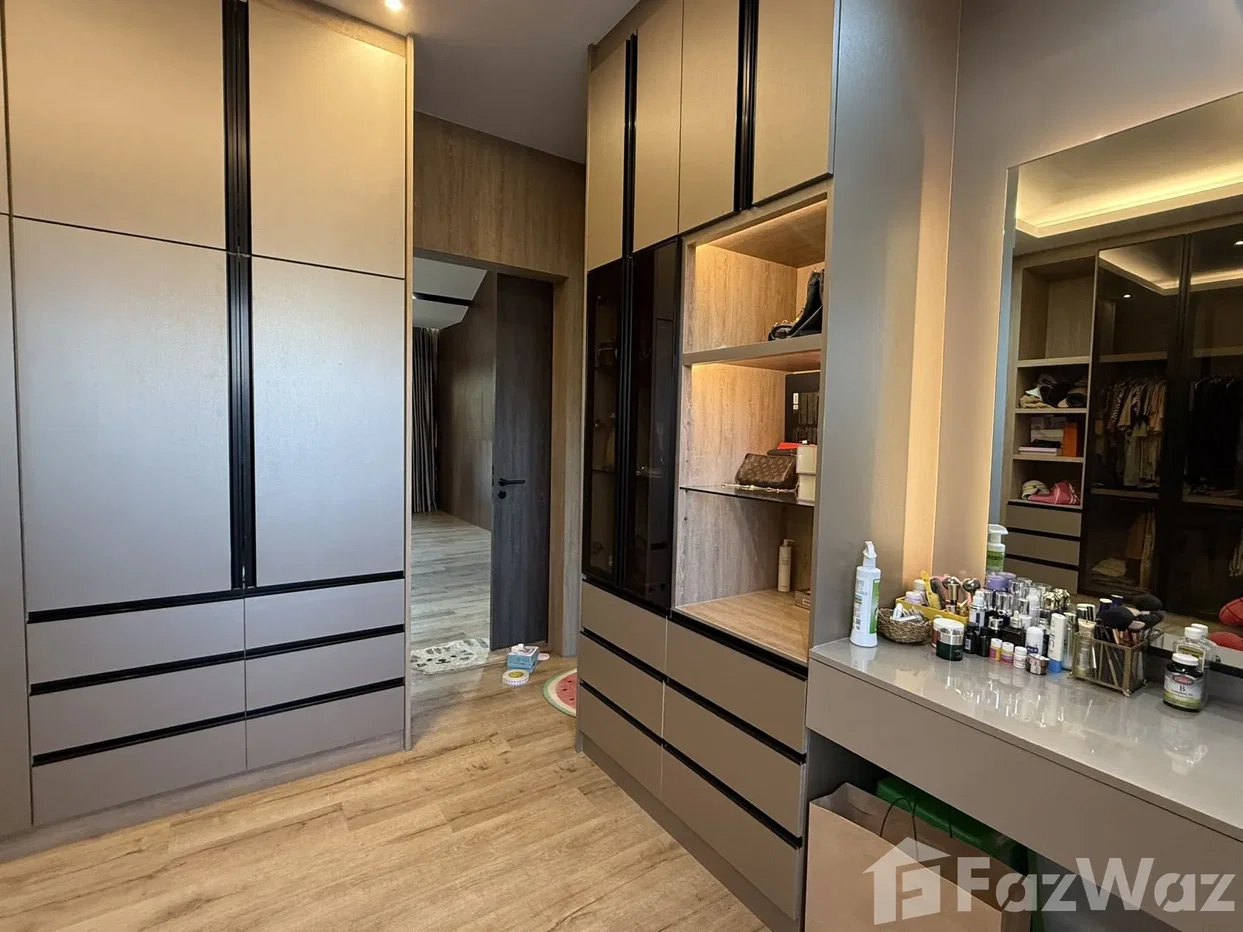 picture 5 Bedroom House for rent in Sam Sen Nok, Bangkok  6690809 - 5/30