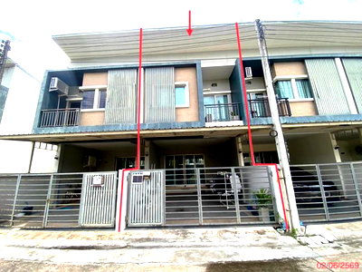 ขายทาวน์โฮม : ทาวน์เฮ้าส์ 25 ตร.วา อีซีโอ้ หาดใหญ่ สงขลา 2.5M