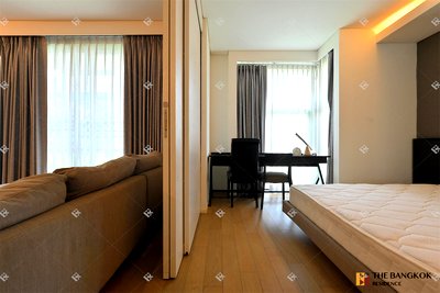 Condos for rent : Mode Sukhumvit 61 Comfortable and Ready to Move-in near BTS Ekkamai