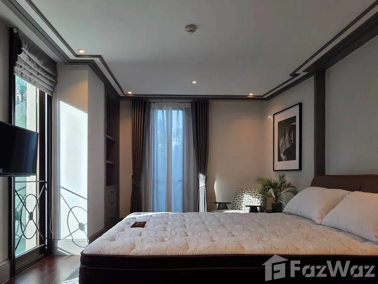 picture 3-level Penthouse at Bann Lux-Sathon 6029114 - 44/66