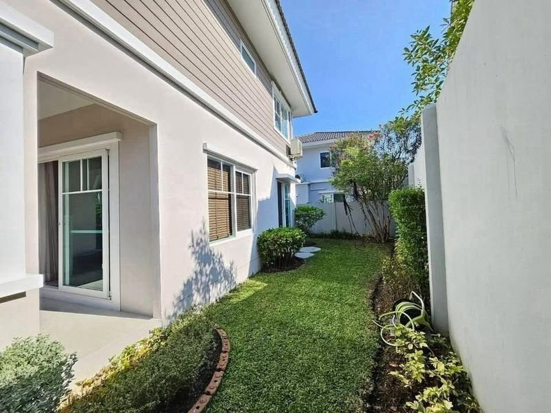 รูป 🏡 ขายด่วน! บ้านเดี่ยว 2 ชั้น พร้อมผู้เช่า โครงการ Villaggio สันทราย เพียง 4.75 ลบ. ฟรีโอน 📞 063-6649056 - รูปที่ 9/20