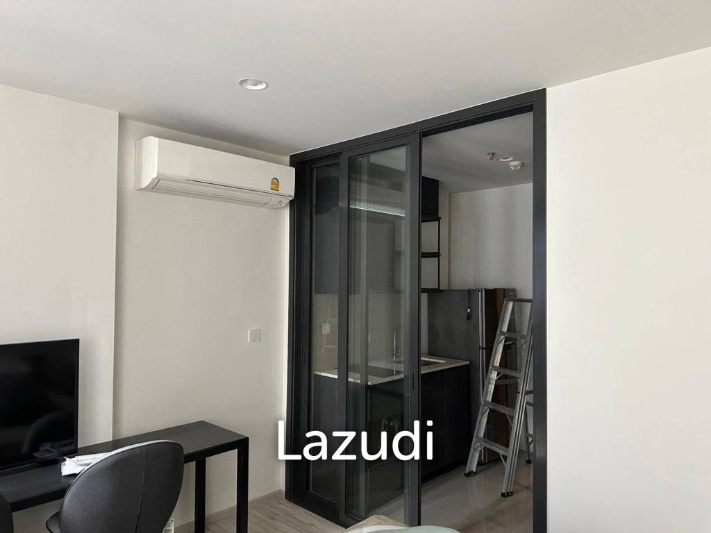 รูป 29.9 sqm 1 Bedroom Condo on 9th Floor at XT Huaykwang Huai Khwang - รูปที่ 2/10