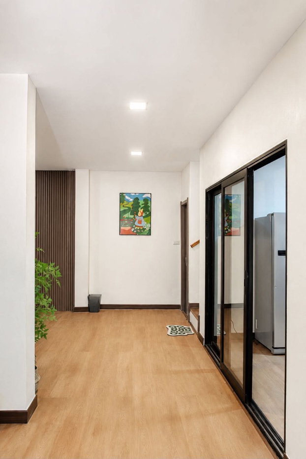 รูป 🏡 ขายด่วน! บ้านพูลวิลล่าสร้างใหม่ 4 นอน 3 น้ำ สันทรายน้อย ใกล้ริงโรด 3 เพียง 4.61 ลบ. 📞 063-6649056 - รูปที่ 5/20