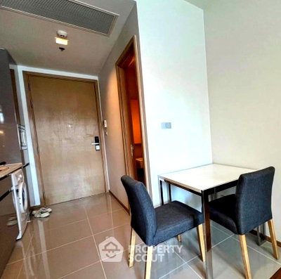 ขายคอนโด : ราคาดี ห้อง 1 ห้องนอน Hyde Sukhumvit 13 ใกล้ BTS นานา 200 ม. (ID 3206737)