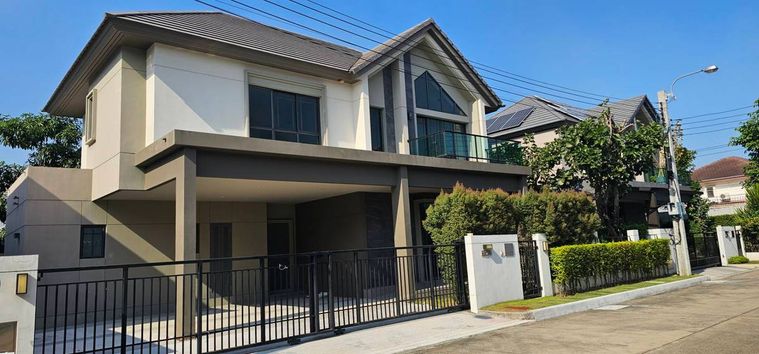 4-bed house for sale, 330 sqm, 72.6 sq wah, Bangkok Boulevard Ramintra - Serithai 2
