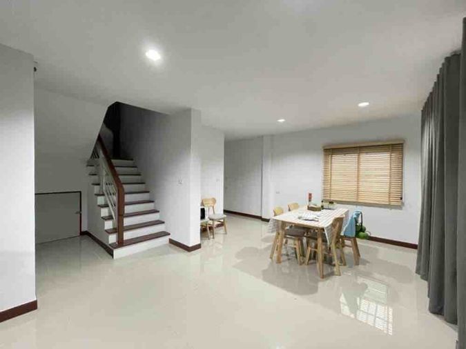 ให้เช่าบ้านเดี่ยว 4 ห้องนอน 45.2 ตร.ว. นนทวีวิลล์ 7 ถ.สกุลดี-กลางเมืองหนองจอก