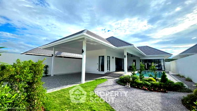 Houses for sale Thap Tai, Prachuap Khiri Khan : Pet-Friendly 3-BR Villa, 448 Sqm, Green Village, Hua Hin (ID 2444259)