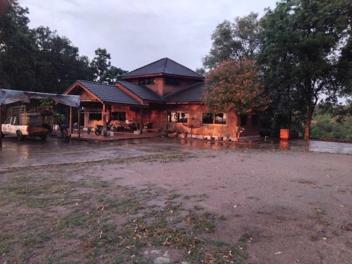 รูป ขายบ้านไม้ประดู่ชิงชันอยู่บนภูเขาอำเภอสวนผึ้ง - รูปที่ 8/12