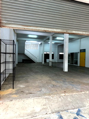 เช่าอาคารพาณิชย์ สุขุมวิท ชั้นนอก : LTH16075 - Prime Commercial Building for Rent Sukhumvit 62 | 378 sq.m. | 2 Floors | BTS Bang Chak 250 m. | 65K | อาคารพาณิชย์ให้เช่า สุขุมวิท 62