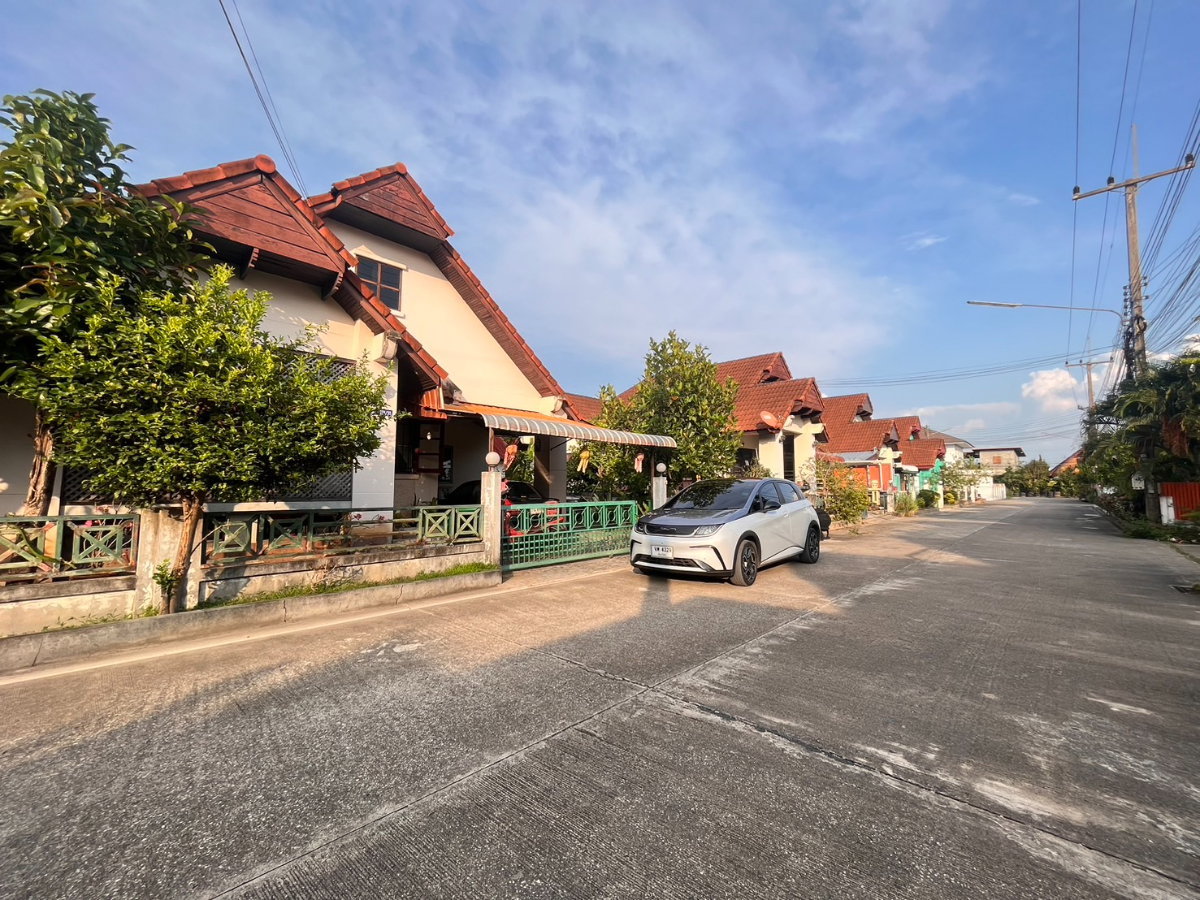 🏡For Sale! Baan Rachavarin Sanphakwan, Prime Location 59 Sqw. 140 Sqm. 1.79M THB 📞063-6649056