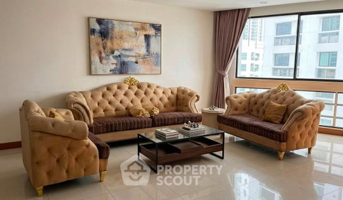 คอนโด 3 ห้องนอน ขนาด 270 ตร.ม. ชั้น 18B ที่ President Park Condominium ใกล้ MRT Queen Sirikit (ID 3213423)