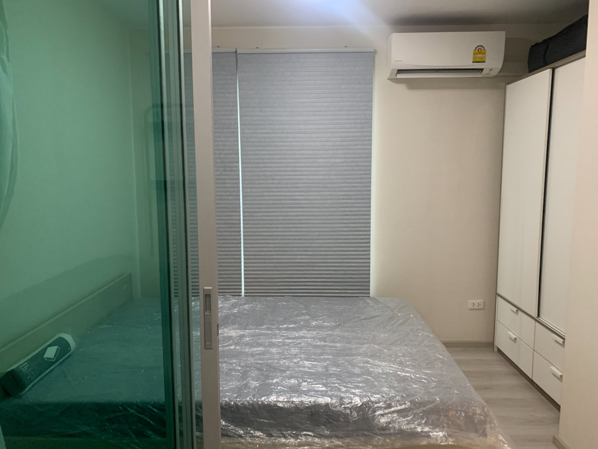 รูป คอนโดให้เช่าPlum condo InterchangeRAM60 23ตรม.ใกล้รถไฟฟ้าสายสีเหลือง สถานีลำสาลี เฟอร์นิเจอร์ครบ เดินทางเข้าออกสะดวกเข้าทางกรุงเทพกรีฑา7ได้ - รูปที่ 5/11