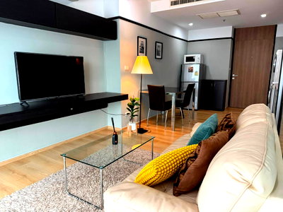 Condos for rent : ✨ Fully furnished 1-Bedroom Condo | 40 sqm. for Rent – Next to BTS Thonglor ✨