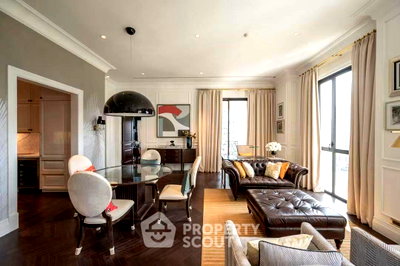 Condos for sale : 2-BR Condo at 98 Wireless near BTS Phloen Chit (ID 3212945)