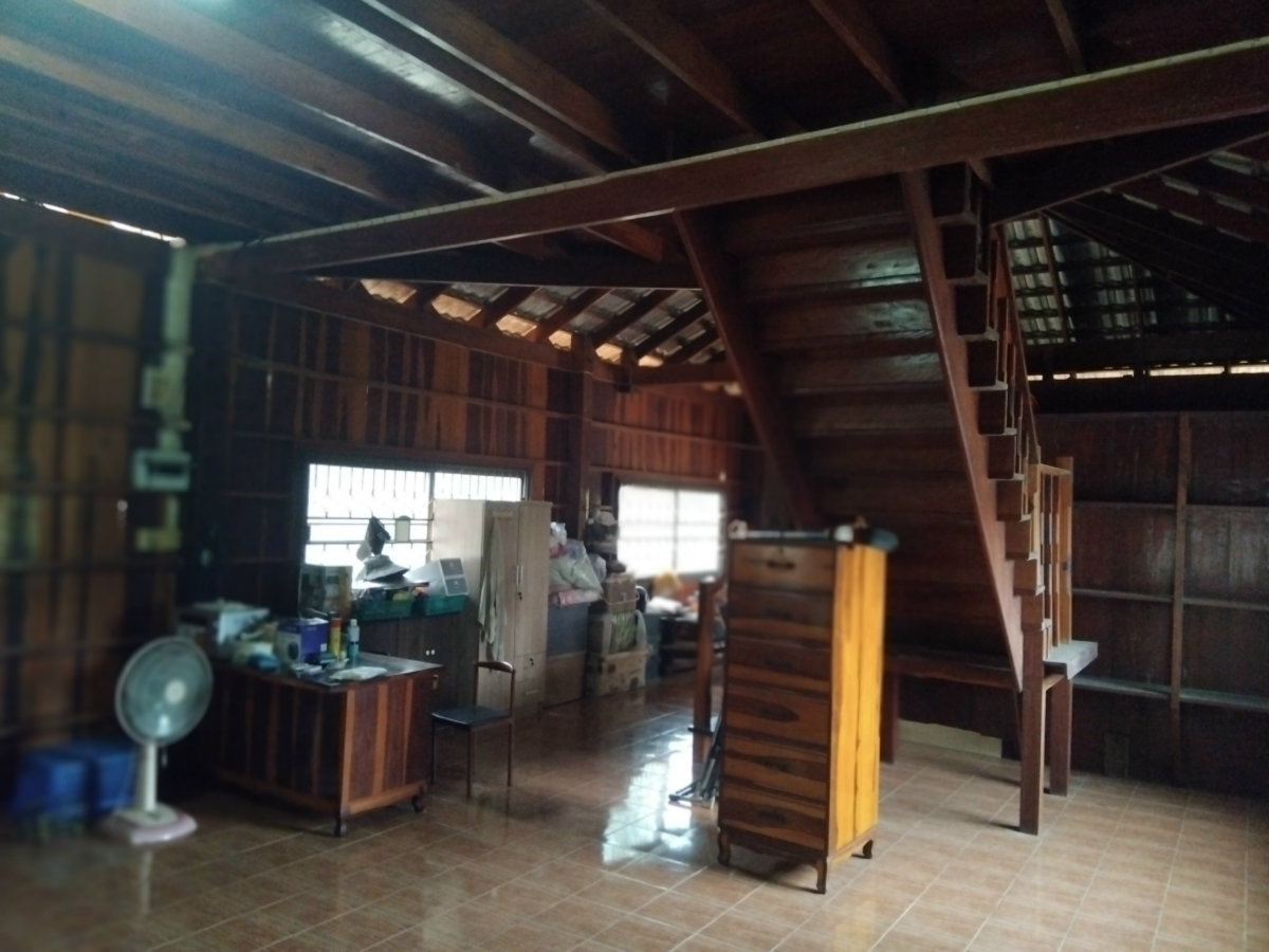 รูป ขายบ้านไม้ประดู่ชิงชันอยู่บนภูเขาอำเภอสวนผึ้ง - รูปที่ 3/12