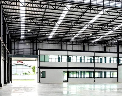 เช่าโรงงาน วิทยาลัยสารพัดช่างสมุทรปราการ ชุมชนเมืองใหม่บางพลี : ให้เช่าโกดังพร้อมสำนักงาน สร้างใหม่ โครงการ EZDC (อีซี่ ดีซี) เทพารักษ์ กม.24 พื้นที่ 1,200 ตารางเมตร และ พื้นที่ 2,400 ตารางเมตร  
