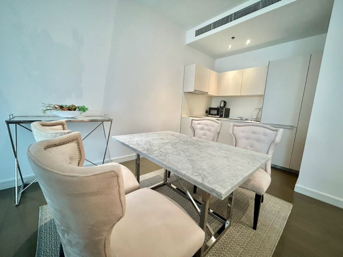 picture Code: 26KJ4438 for rent Magnolias Ratchadamri Boulevard 🔥🔥 Line ID: @kjcondo (with @)🔥🔥 - 9/10