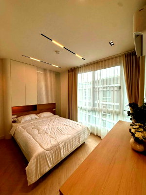 Condos for sale 700 Year Sports Arena Chiang Mai : 🏙️ For Sale! One Plus Klong Chon 3 Condo Pool View Near CMU-Nimman 📞 063-6649056