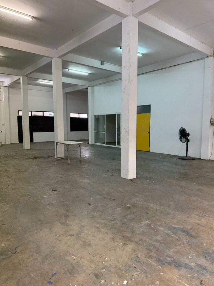 รูป LTH16075 - Prime Commercial Building for Rent Sukhumvit 62 | 378 sq.m. | 2 Floors | BTS Bang Chak 250 m. | 65K | อาคารพาณิชย์ให้เช่า สุขุมวิท 62 - รูปที่ 3/6