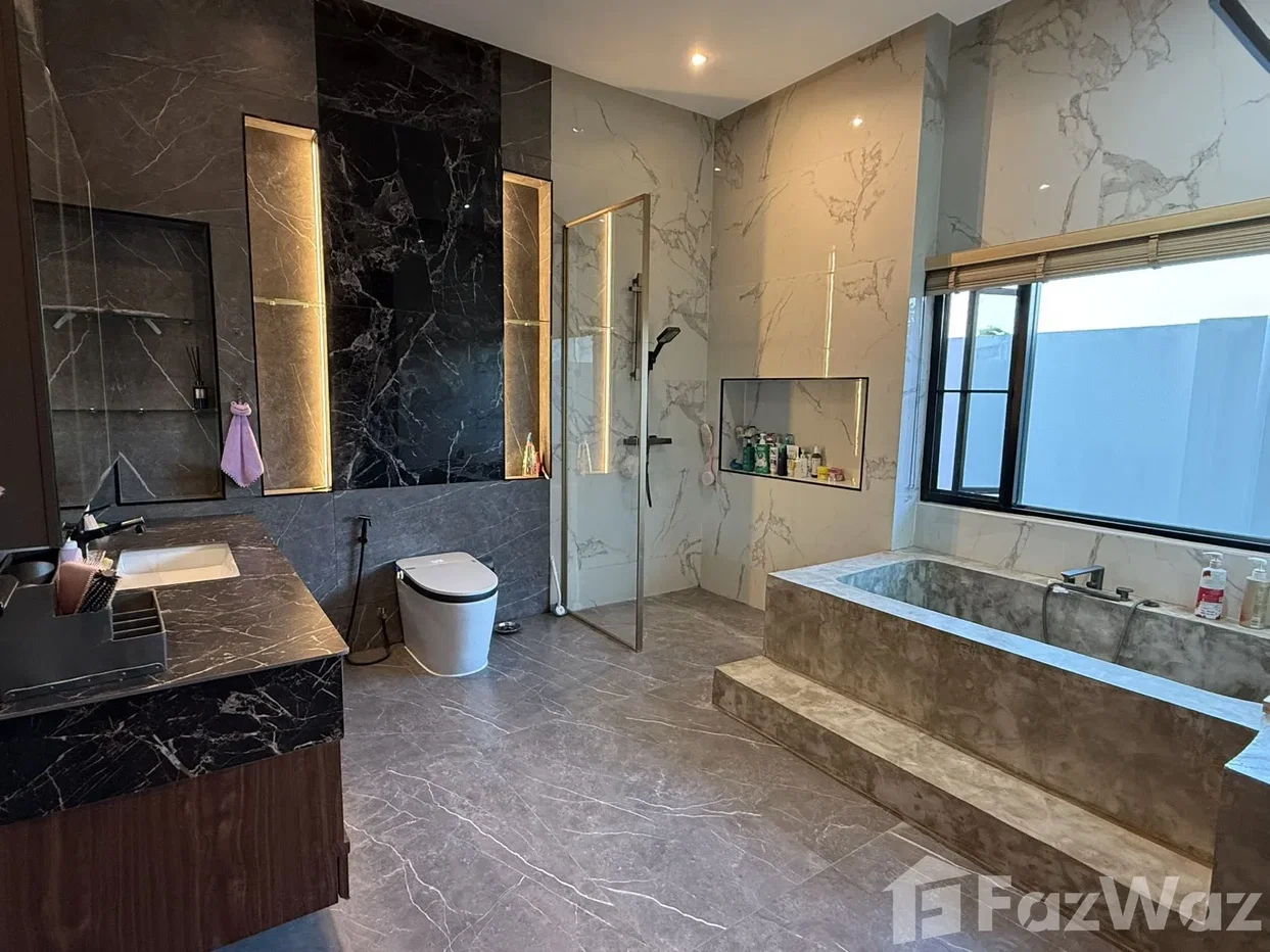 picture 5 Bedroom House for rent in Sam Sen Nok, Bangkok  6690809 - 15/30