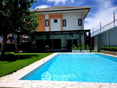 เช่าบ้านเดี่ยว ชลบุรี : บ้าน 2 ห้องนอน ขนาด 380 ตร.ม. ที่ Patta Village พัทยา (ID 3211563)