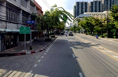 ที่ดิน ถนนบางนา - ตราด : ขายที่ดินเปล่า อุดมสุข ใกล้ BTS อุดมสุข