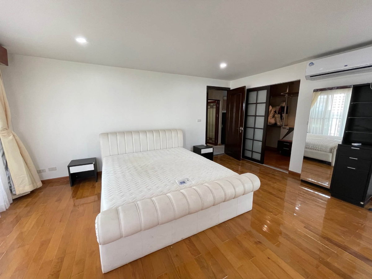 รูป ให้เช่า Le Celeste Condominium เลอเซเเลส คอนโดมิเนียม - รูปที่ 4/7