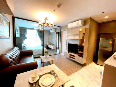 Condos for rent : Hot Unit for rent Rhythm Ekkamai