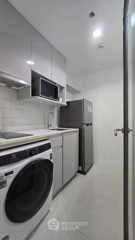 รูป ชั้น 19 ห้องนอน 2 ห้อง Ideo Mobi Sukhumvit 81 ห่าง BTS อ่อนนุช 200 เมตร (ID 884943) - รูปที่ 4/7
