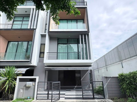 P0876/[ให้เช่า] เนอวานา ดีฟายน์ ศรีนครินทร์ - พระราม 9 (Nirvana Define Srinakarin - Rama 9)