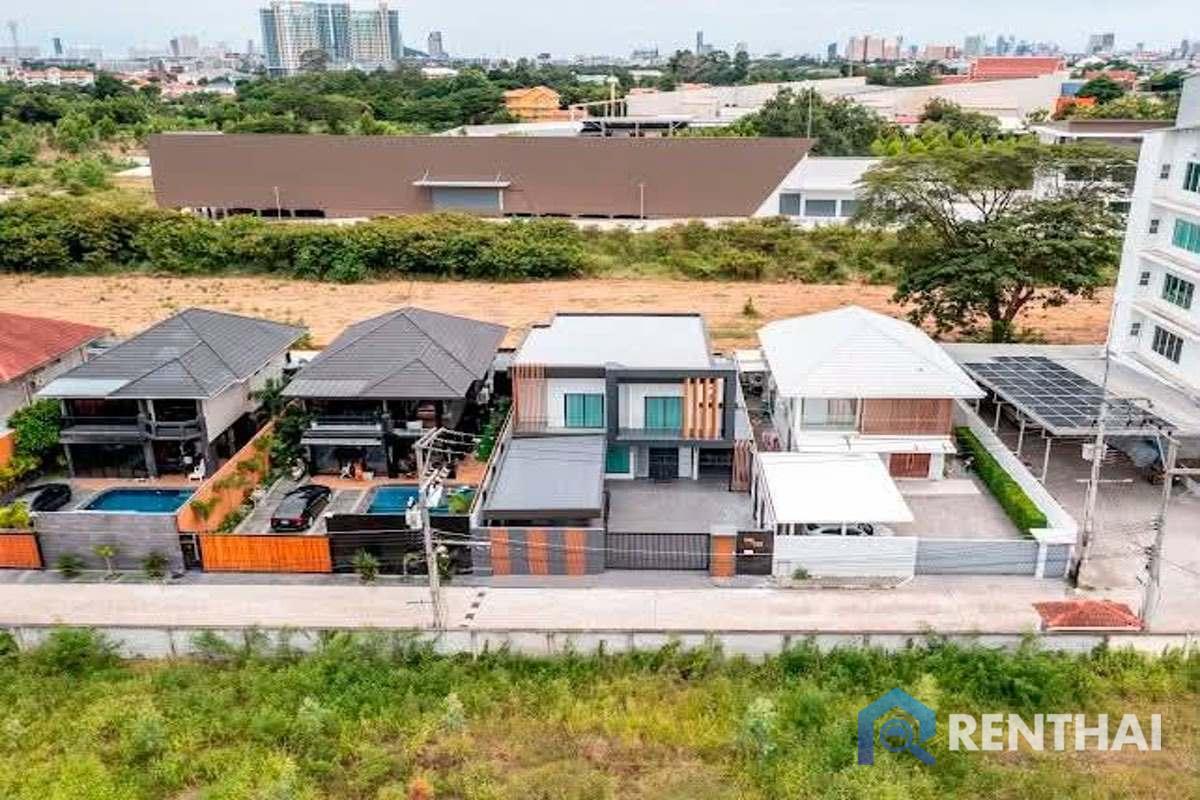 picture Modern Pool Villa For Rent - 9/25