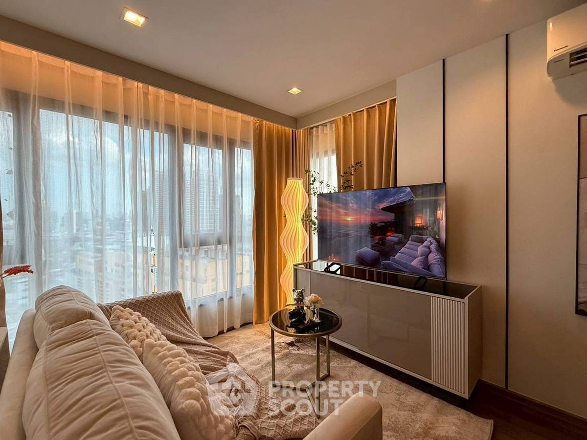 รูป ใกล้ BTS ห้าแยกลาดพร้าว 100 ม. | คอนโด 1 ห้องนอน Life Ladprao Valley (ID 3215844) - รูปที่ 2/4