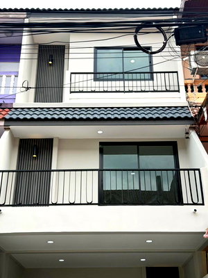 ทาวน์โฮม เซ็นทรัล พระราม 2 : ขายบ้าน ทาวน์เฮ้าส์ 3ชั้น ท่าข้าม บางขุนเทียน ใกล้ เซ็นทรัลพระราม 2 (บ้านรีโนเวทใหม่พร้อมเข้าอยู่))
