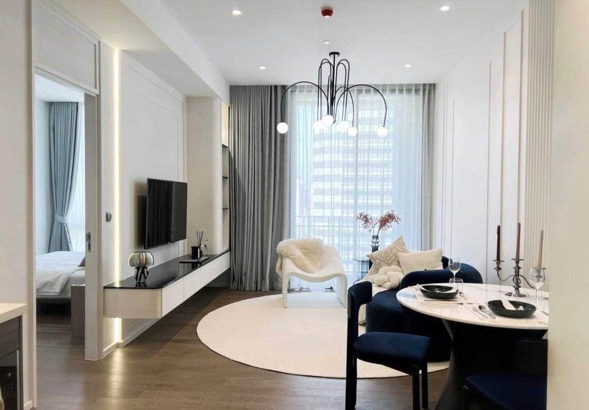 รูป 🌟For Rent📍1 bed 1 bath💥75k🛁 Muniq Langsuan - รูปที่ 3/14