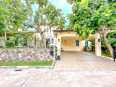 เช่าบ้านเดี่ยว ชลบุรี : Pool Villa for Rent Na Jomtien 3Bedrooms Private Pool