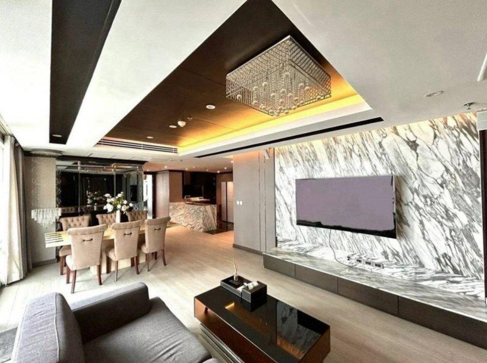 รูป LTHC16078 - Luxury Condo for Sale Phrom Phong | Baan Siri 31 | 133 sq.m. | 3 Beds 3 Baths | BTS Phrom Phong | 20.5 MB - รูปที่ 1/7