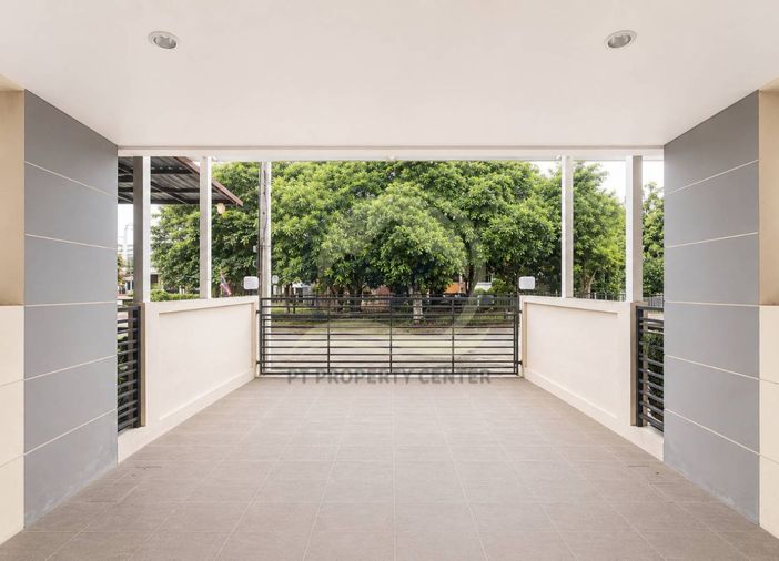 2-bed townhouse for sale, 100 sqm, 20.7 sq wah, THE PARK @ FASHION