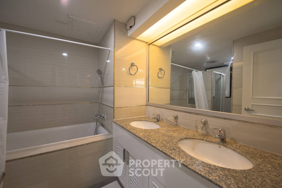 รูป คอนโด 3 ห้องนอน ขนาด 223 ตารางเมตร President Park Condominium ใกล้ MRT ศูนย์การประชุมแห่งชาติสิริกิติ์ (ID 3214398) - รูปที่ 9/17