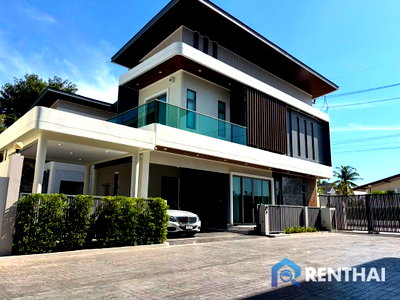 Houses for sale Chonburi : Luxury pool Villa nearby Mapprachan Lake for rent