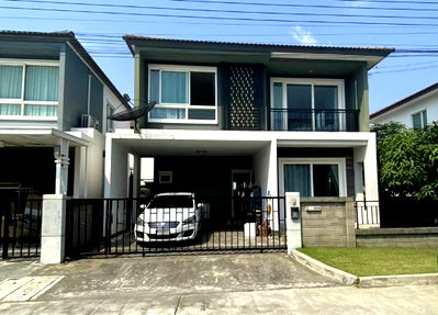 Houses for rent : 4-bedroom detached house for rent, Golden Neo Bangna-Kingkaew.