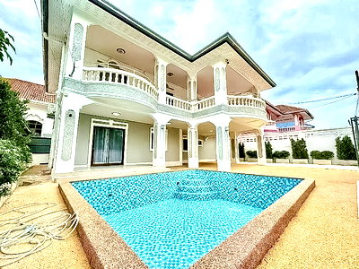 Houses for sale Chonburi : High End House for Sale Thappraya Pattaya 5Bed Private Pool