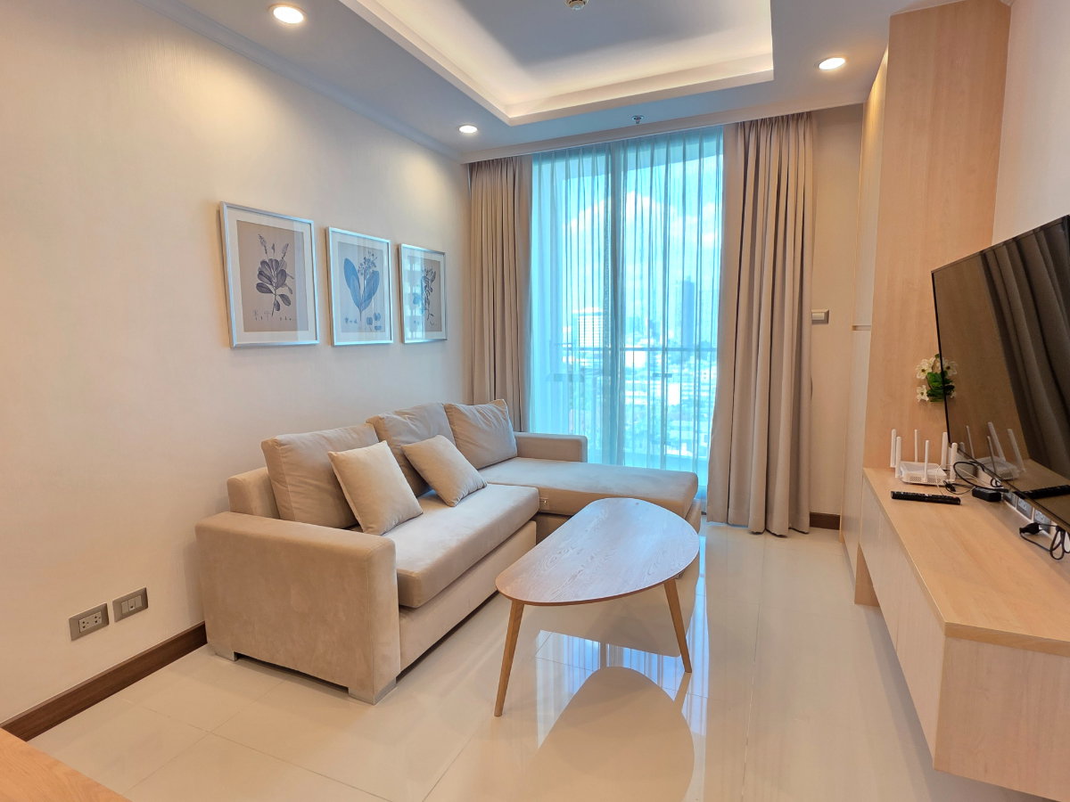 picture Sale 1 br fully fur with nice view - 2/5