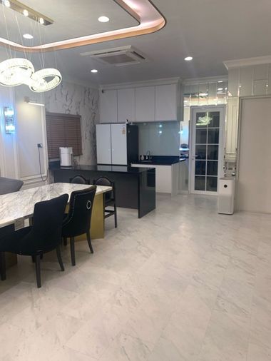 5-bed house for sale, 404 sqm, 123 sq wah, Setthasiri Krungthep kreetha 2
