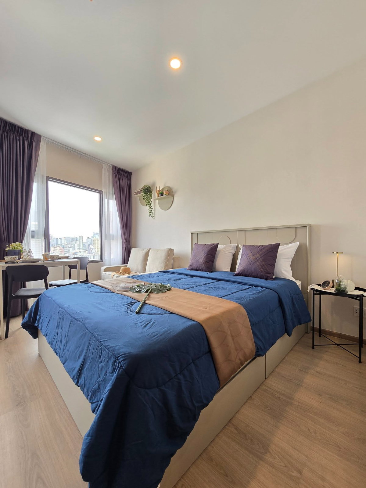 THB 21,000/month | 1-Bedroom on the 15th Floor | City & Garden View | Fully Furnished |  - Life Rama 4–Asoke 