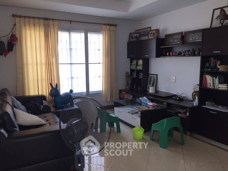รูป ขายบ้าน 3 ห้องนอน 200 ตร.ม. บ้านคันทรีปาร์ค 3 ชลบุรี (ID 3207893) - รูปที่ 8/9