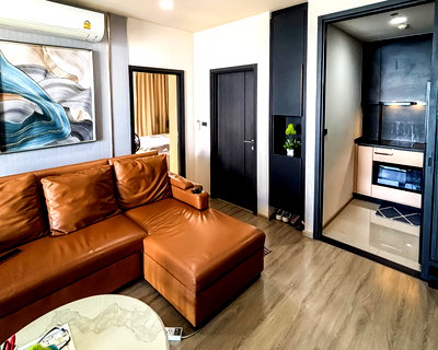 Condos for sale : 2 Bedroom Sea View Condo for Sale EDGE Central Pattaya